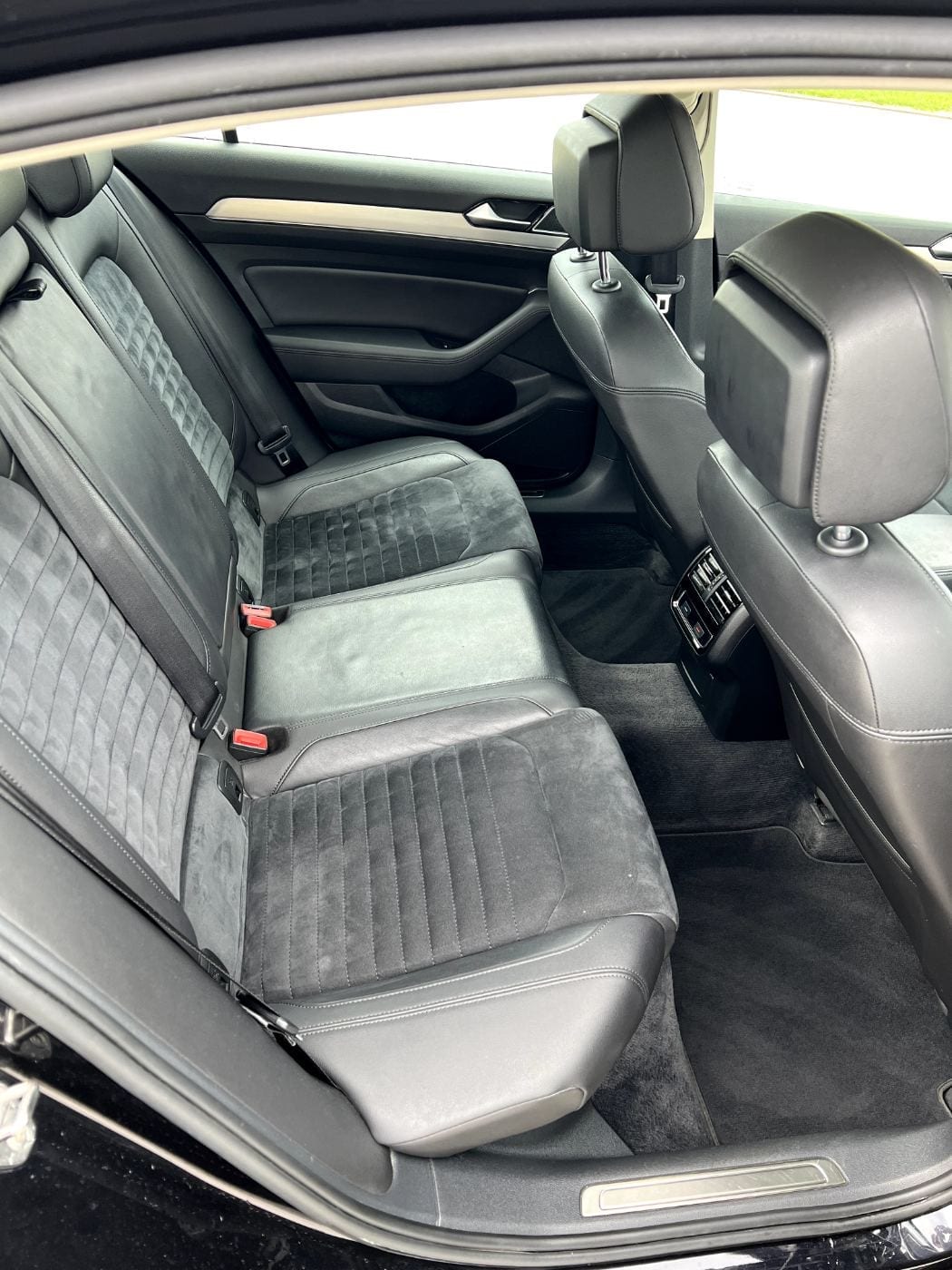 VW Passat 2.0 TDI DSG Highline - 16