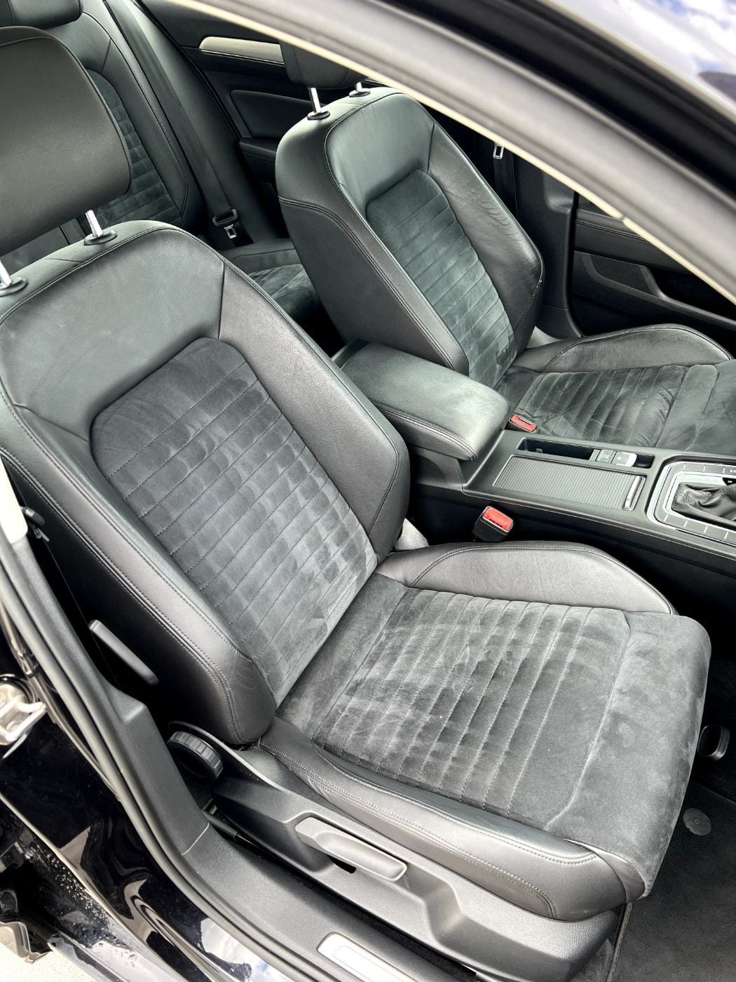 VW Passat 2.0 TDI DSG Highline - 18