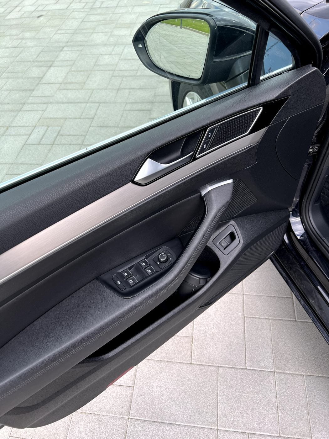 VW Passat 2.0 TDI DSG Highline - 19