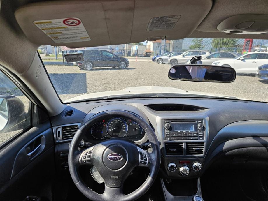 Subaru Impreza 2,0 D AWD KLIMA,XENON SVJETLA - 17