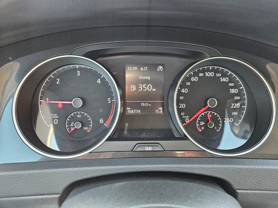VW Golf 7 1,6 TDI HIGHLINE,NAVIGACIJA,PDC,GR.SJEDALA,AUTOMATSKA KLIMA, 2019 god. - 11