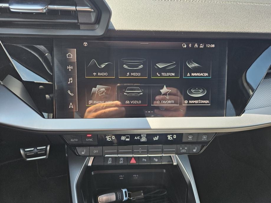 Audi A3 40 TDI QUATRO,S-LINE,ACC,NAVI,PDC,STRAŽNJA KAMERA,..., 2021 god. - 16