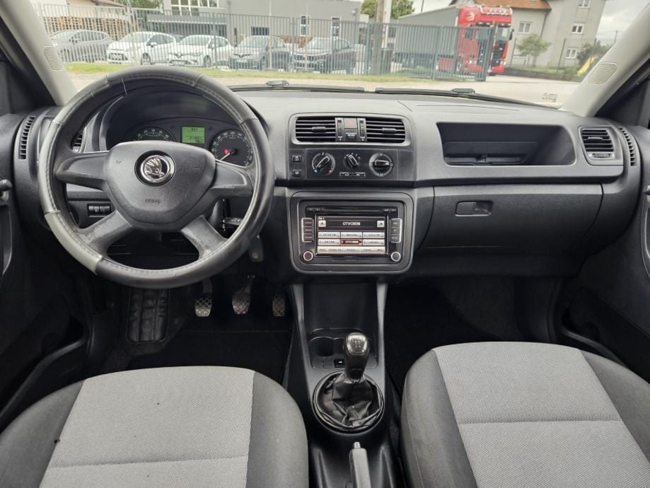 Škoda Fabia 1,6 TDI KLIMA,ALUMINISKI NAPLACI, 2013 god. - 9