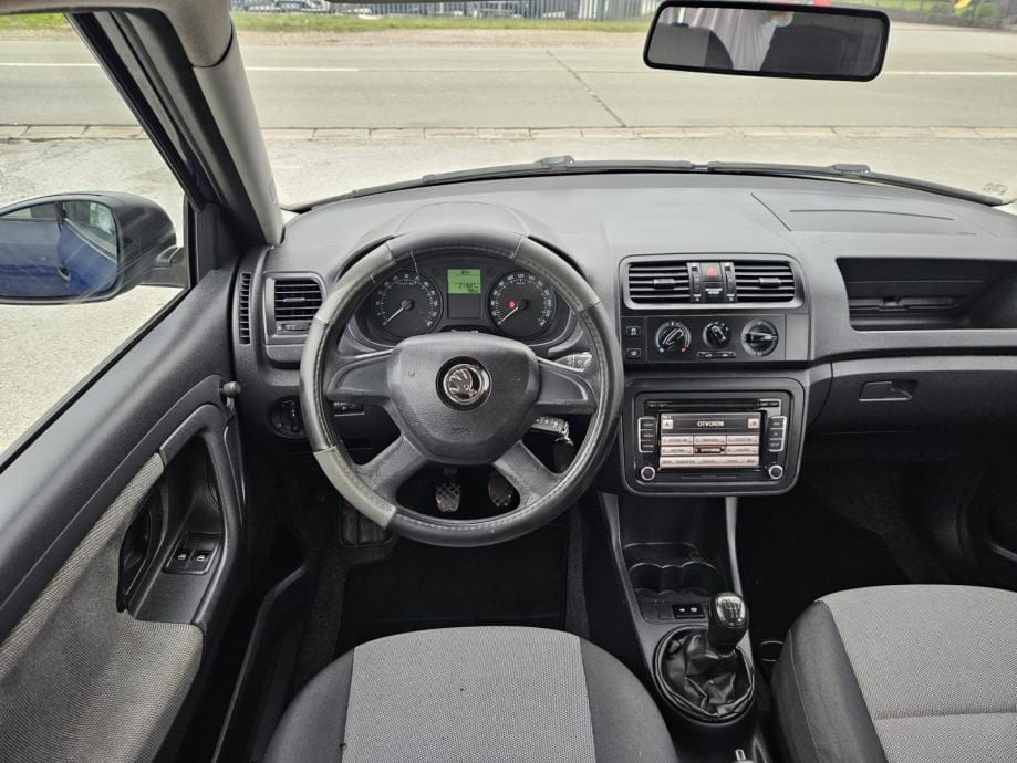 Škoda Fabia 1,6 TDI KLIMA,ALUMINISKI NAPLACI, 2013 god. - 11