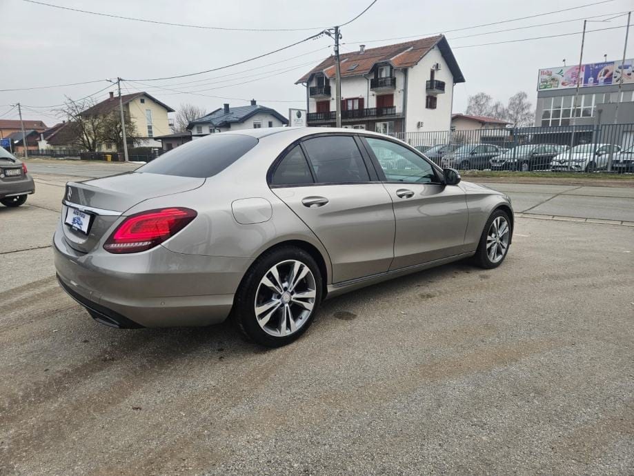 Mercedes-Benz C-klasa 220 D AUTOMATIK,VIRTUAL COCPIT,NAVI,KAMERA,PDC, 2020 god. - 2