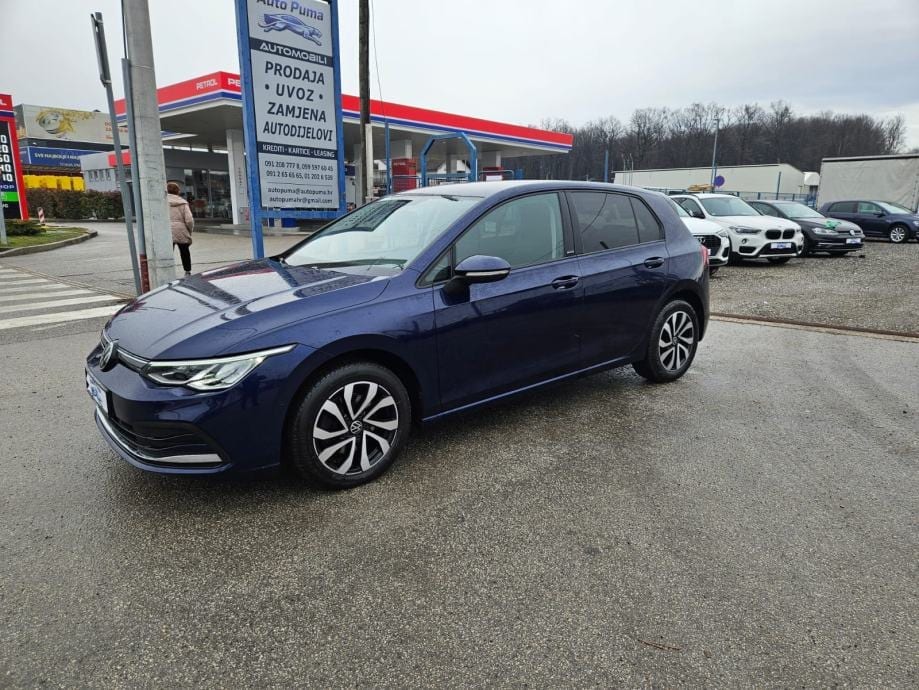 VW Golf 8 2,0 TDI ACTIVE,NAVI,PDC,ACC,AMBIENT LIGHT,GR.SJEDIŠTA,MFV..., 2022 god. - 2