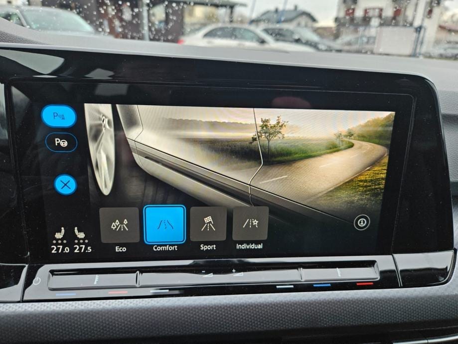 VW Golf 8 2,0 TDI ACTIVE,NAVI,PDC,ACC,AMBIENT LIGHT,GR.SJEDIŠTA,MFV..., 2022 god. - 9