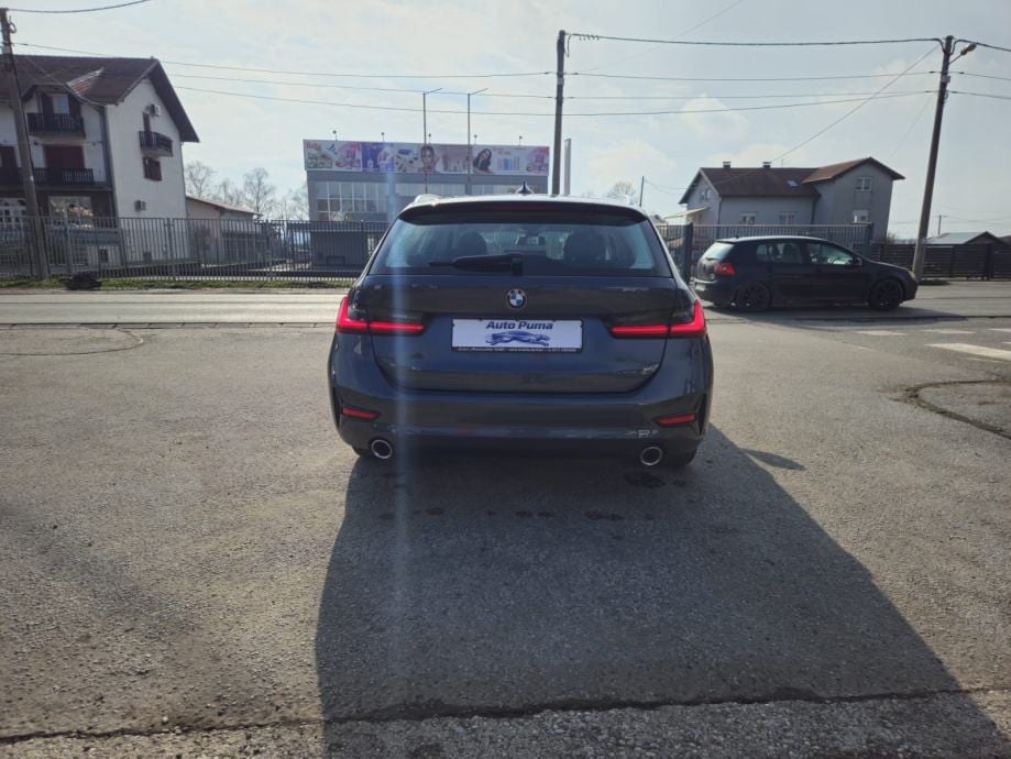 BMW serija 3 Touring 320d NAVI,HEAD UP,PDC,LED SVJETLA,VIRTUAL COCPIT, 2019 god. - 13