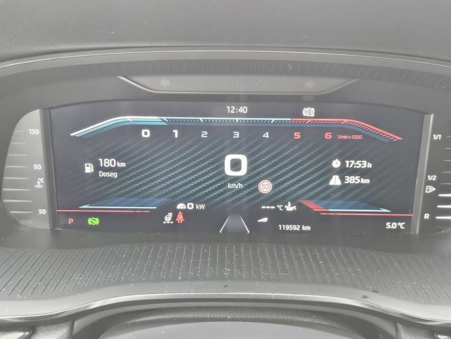 Škoda Octavia Combi 2,0 TDI RS-DSG,NAVI,ACC,KAMERA,KOŽA,HEAD UP,... - 9