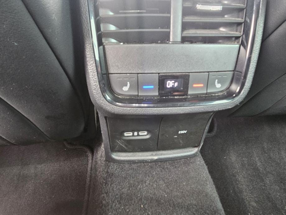 Škoda Octavia Combi 2,0 TDI RS-DSG,NAVI,ACC,KAMERA,KOŽA,HEAD UP,... - 25