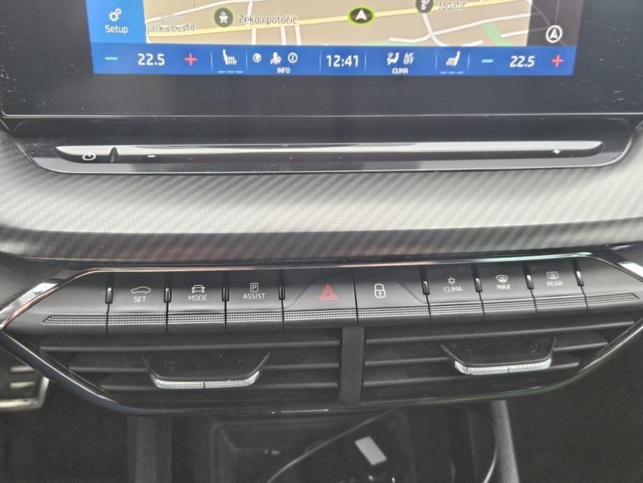 Škoda Octavia Combi 2,0 TDI RS-DSG,NAVI,ACC,KAMERA,KOŽA,HEAD UP,... - 26