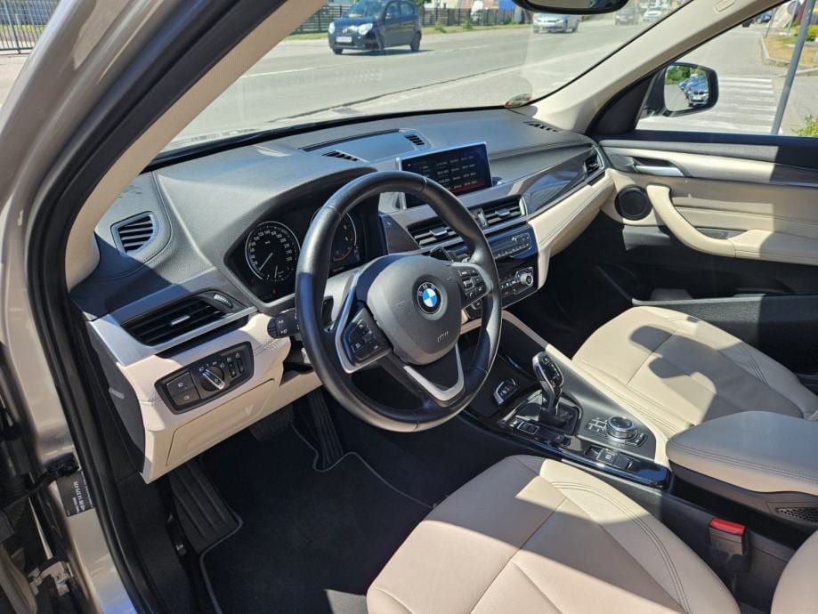 BMW X1 18D,X-LINE,X-DRIVE automatik,NAVI,PDC,KOŽA,GR.SJEDALA,MFV, 2022 god. - 13