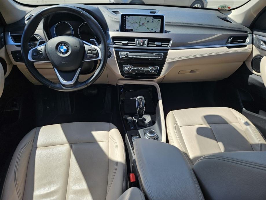 BMW X1 18D,X-LINE,X-DRIVE automatik,NAVI,PDC,KOŽA,GR.SJEDALA,MFV, 2022 god. - 25