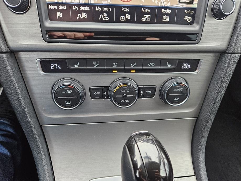 VW Golf 7 1,6 TDI DSG,COMFORTLINE,NAVI,PDC,PARK PILOT,MFV,SPOR.SJEDALA, 2015 god. - 7