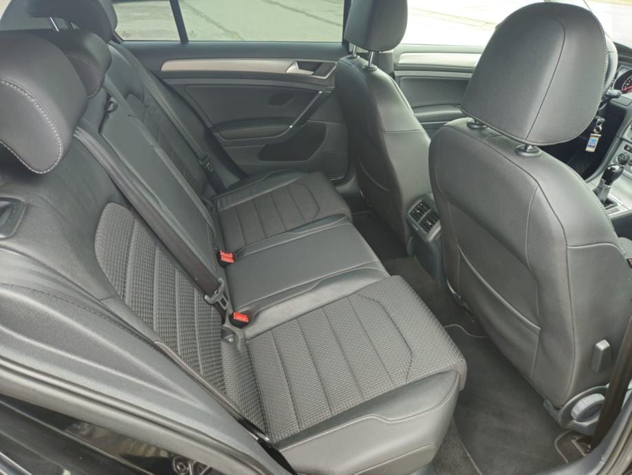 VW Golf 7 1,6 TDI DSG,COMFORTLINE,NAVI,PDC,PARK PILOT,MFV,SPOR.SJEDALA, 2015 god. - 14