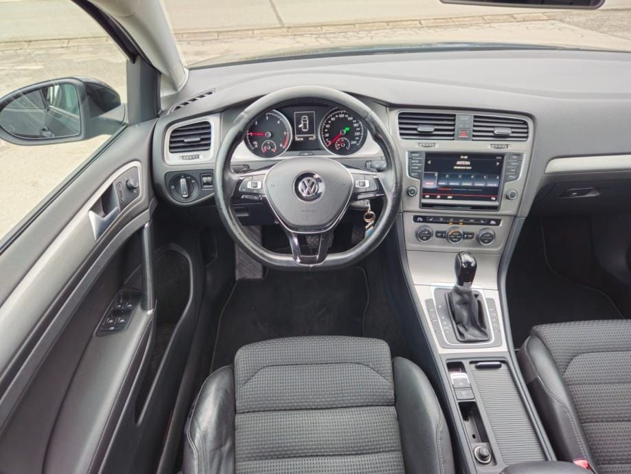 VW Golf 7 1,6 TDI DSG,COMFORTLINE,NAVI,PDC,PARK PILOT,MFV,SPOR.SJEDALA, 2015 god. - 20
