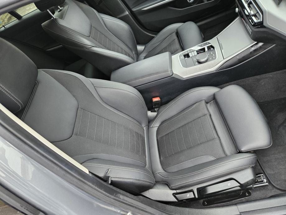 BMW 318D Touring, AUTOMATIK,HEAD UP,VIRTUAL KOKPIT,NAVI,KAMERA,PDC,.., 2023 god. - 20