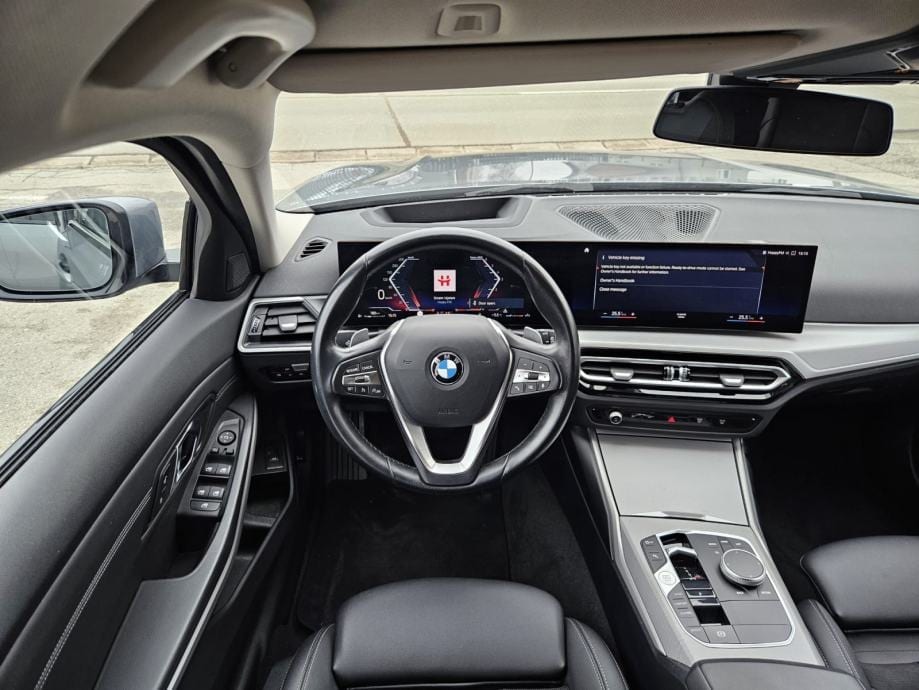 BMW 318D Touring, AUTOMATIK,HEAD UP,VIRTUAL KOKPIT,NAVI,KAMERA,PDC,.., 2023 god. - 25