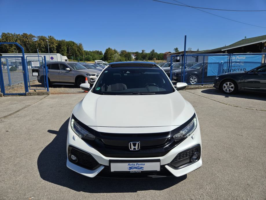 Honda Civic 1,0T VTEC,NAVIGACIJA,PDC,STRAŽNJA KAMERA,PANORAMA,ACC, 2018 god.