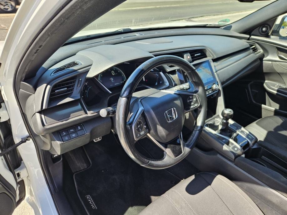 Honda Civic 1,0T VTEC,NAVIGACIJA,PDC,STRAŽNJA KAMERA,PANORAMA,ACC, 2018 god. - 14