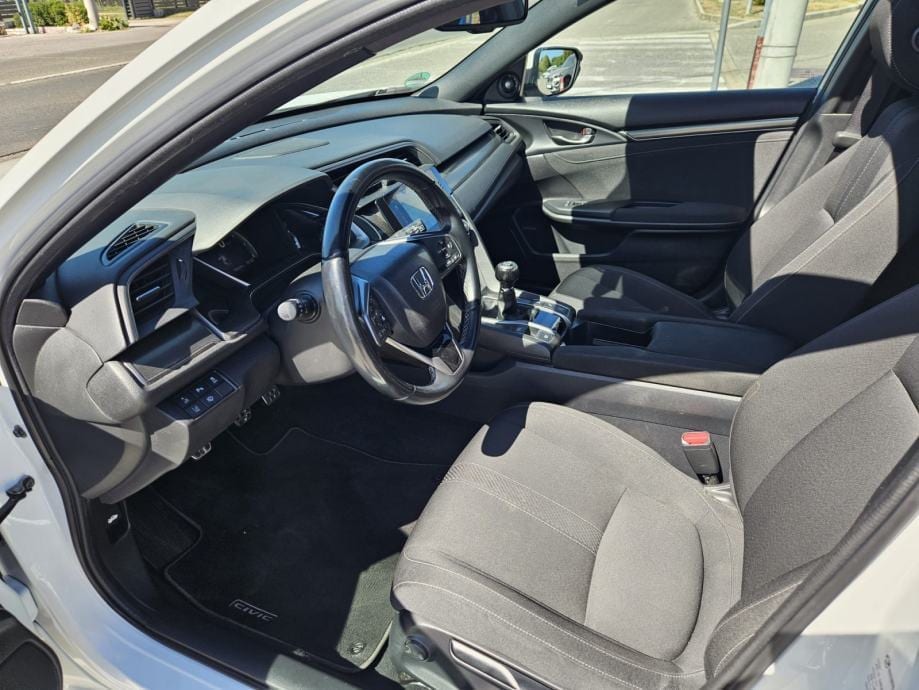 Honda Civic 1,0T VTEC,NAVIGACIJA,PDC,STRAŽNJA KAMERA,PANORAMA,ACC, 2018 god. - 15