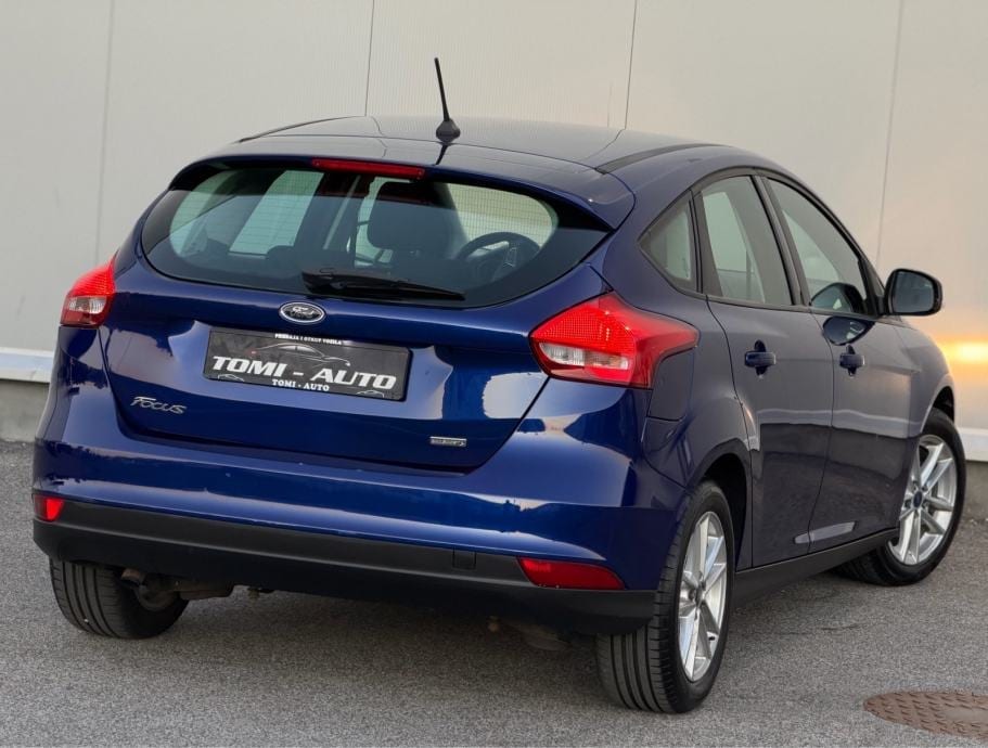 FORD FOCUS 1.0GTDI-HR.AUTO-1.VLASNIK-REGISTRIRAN-TEMPOMAT-KLIMA-, 2018 god. - 4