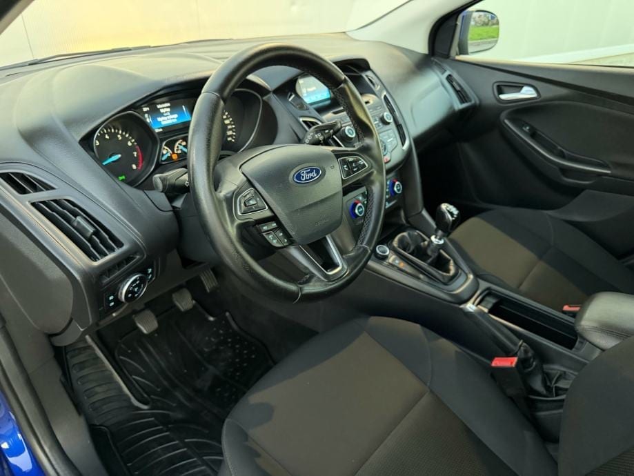 FORD FOCUS 1.0GTDI-HR.AUTO-1.VLASNIK-REGISTRIRAN-TEMPOMAT-KLIMA-, 2018 god. - 17