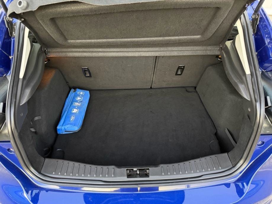 FORD FOCUS 1.0GTDI-HR.AUTO-1.VLASNIK-REGISTRIRAN-TEMPOMAT-KLIMA-, 2018 god. - 20