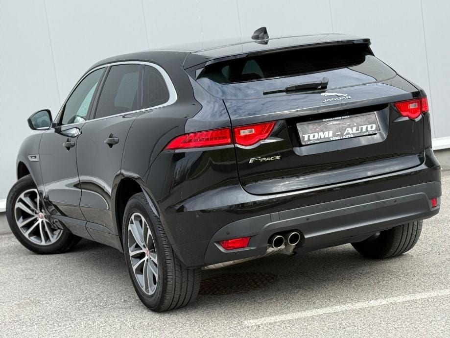 JAGUAR F-Pace 2.0 D☆R-SPORT☆AUTOMATIK☆4X4☆PDC☆XENON☆ALU☆ODLIČNO STANJE, 2016 god. - 4
