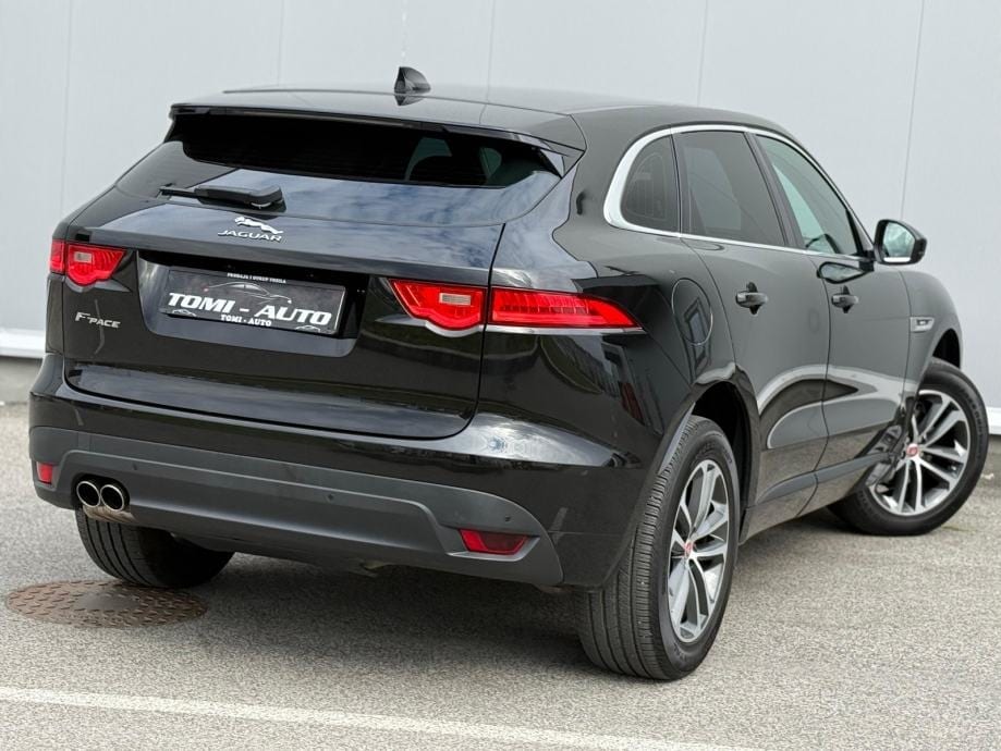 JAGUAR F-Pace 2.0 D☆R-SPORT☆AUTOMATIK☆4X4☆PDC☆XENON☆ALU☆ODLIČNO STANJE, 2016 god. - 5