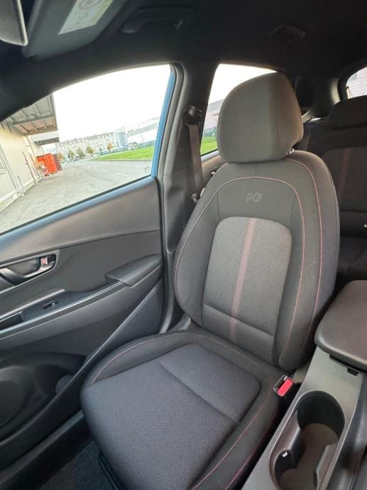 HYUNDA KONA 1,6 T-GDI☆N-LINE☆AUTOMATIK☆200 KS☆65 000KM☆1.VL.☆, 2022 god. - 28