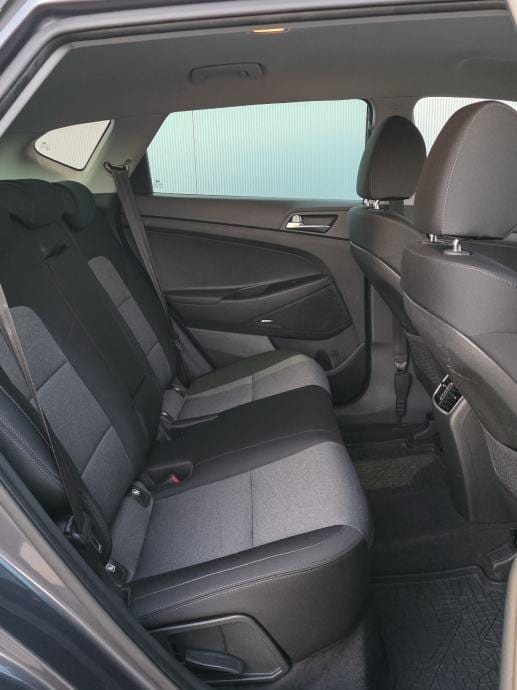 HYUNDAI TUCSON 1.6 CRDI☆4X4☆KUKA☆1.VL.☆HR.AUTO☆100 KW☆KRELL☆LED☆, 2019 god. - 29