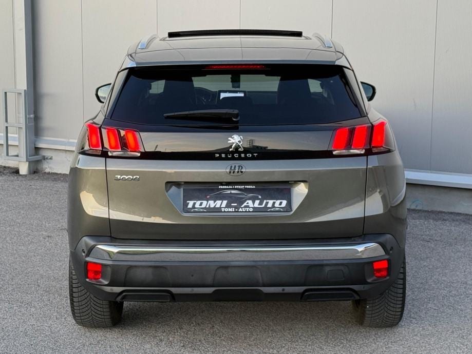 PEUGEOT 3008 1,5 HDI☆ALLURE☆PANORAMA☆VIRTUAL COCKPIT☆AMBIENT LIGHT☆, 2018 god. - 6