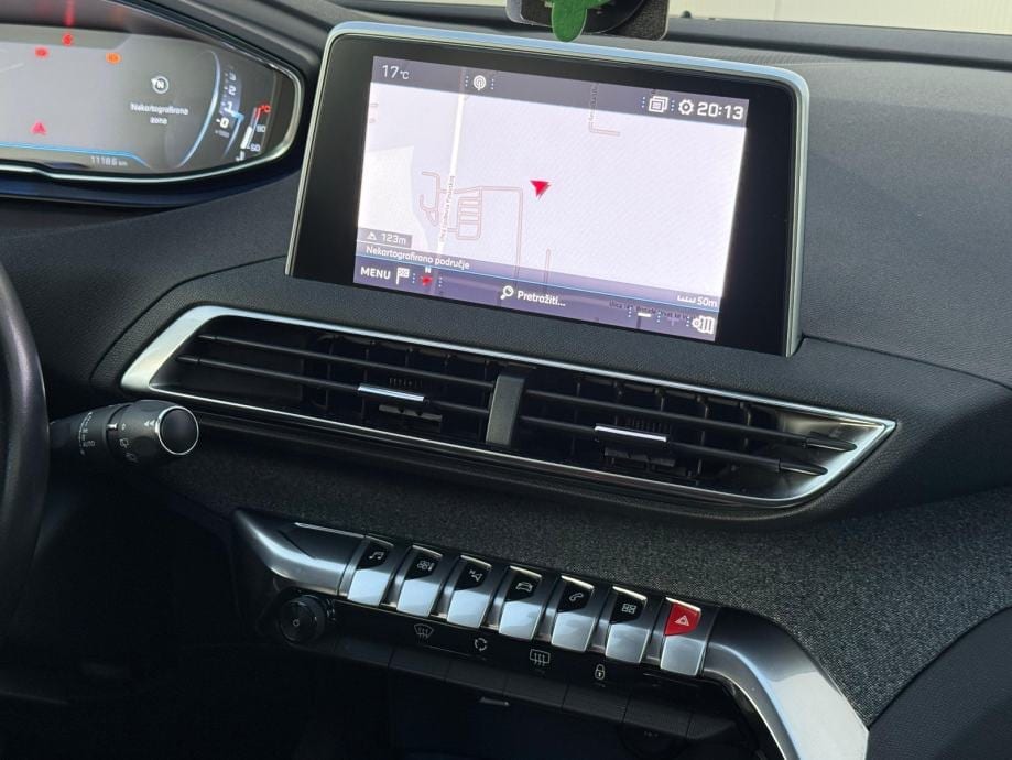 PEUGEOT 3008 1,5 HDI☆ALLURE☆PANORAMA☆VIRTUAL COCKPIT☆AMBIENT LIGHT☆, 2018 god. - 20