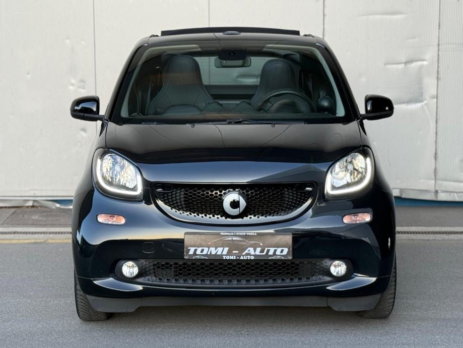 Smart fortwo cabrio TURBO 90KS,NAVI,AUTOMATSKA KLIMA,LED,KOŽA,PDC, 2016 god. - 3