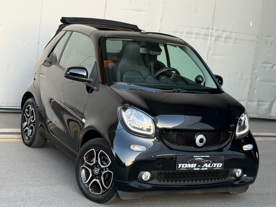 Smart fortwo cabrio TURBO 90KS,NAVI,AUTOMATSKA KLIMA,LED,KOŽA,PDC, 2016 god. - 9