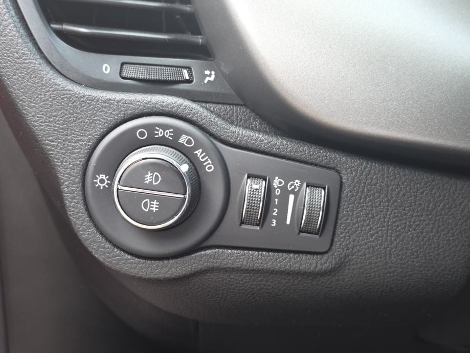 Fiat 500X SPORT FireFly TURBO ,AUTOMATIK,PANO,LED,NAVI,KAMERA,VIRTULA, 2021 god. - 25