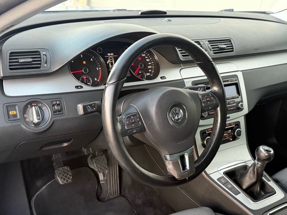 VW PASSAT CC 2.0TDI-HR AUTO-REGA 5/27-MF VOLAN-17ZOLL ALUFELGE, 2009 god. - 9