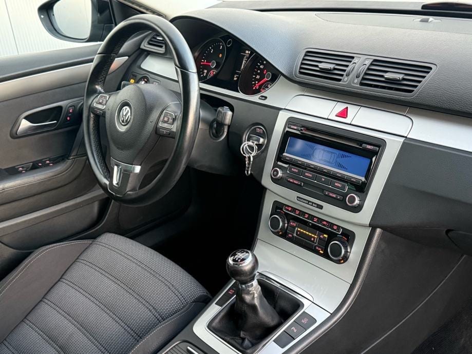 VW PASSAT CC 2.0TDI-HR AUTO-REGA 5/27-MF VOLAN-17ZOLL ALUFELGE, 2009 god. - 10