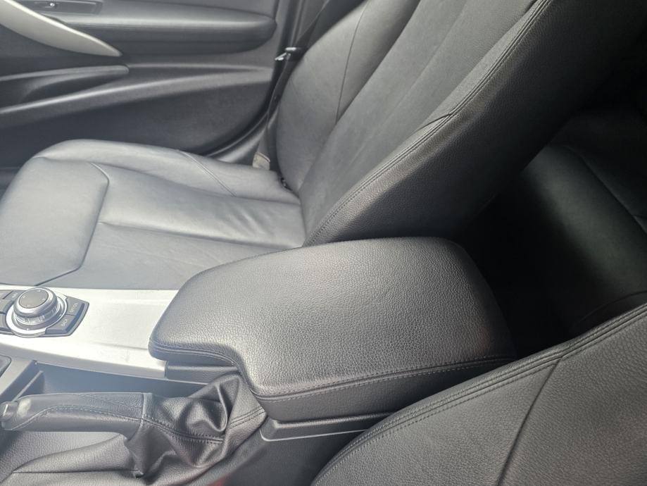 BMW serija 3 Touring 318D,NAVI,PDC,LED,NOVI LANAC I KVAČILO, 2013 god. - 20