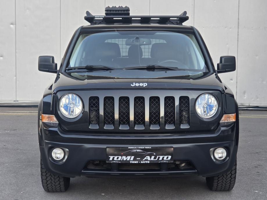 Jeep Patriot 2,2 CRD,NAVI,KOŽA,PDC,KUKA,RHINO-RACK, 2011 god. - 3