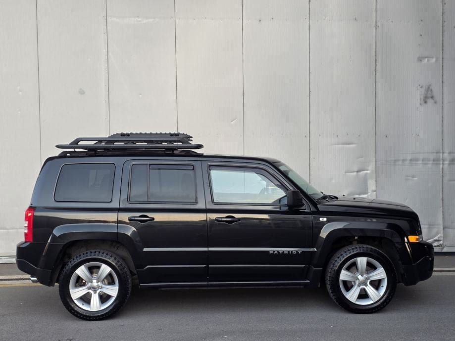 Jeep Patriot 2,2 CRD,NAVI,KOŽA,PDC,KUKA,RHINO-RACK, 2011 god. - 12