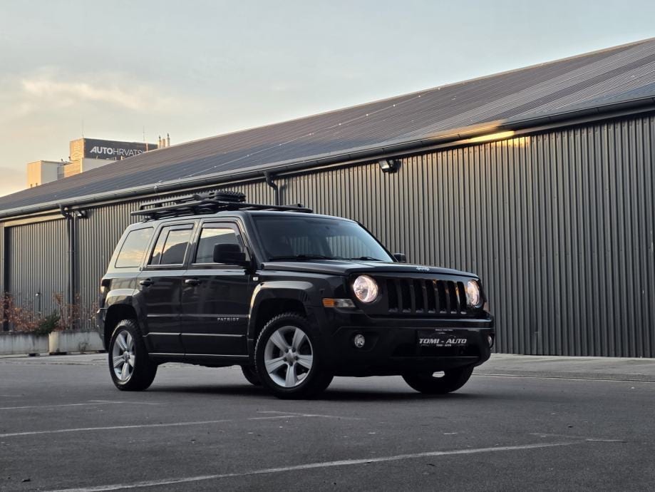 Jeep Patriot 2,2 CRD,NAVI,KOŽA,PDC,KUKA,RHINO-RACK, 2011 god. - 16