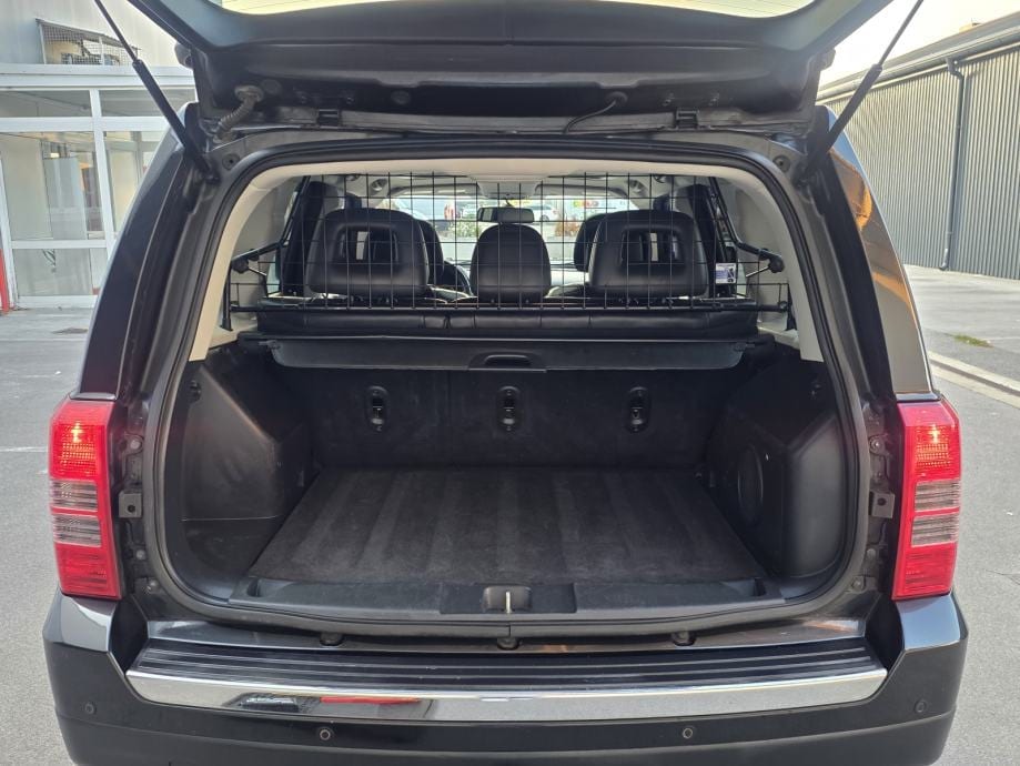 Jeep Patriot 2,2 CRD,NAVI,KOŽA,PDC,KUKA,RHINO-RACK, 2011 god. - 26