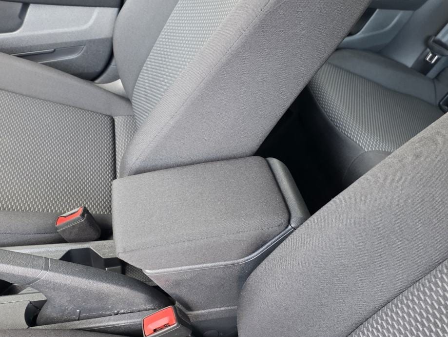 VW Polo 1.6 TDI BMT TRENDLINE,1 VLASNIK, 2018 god. - 25