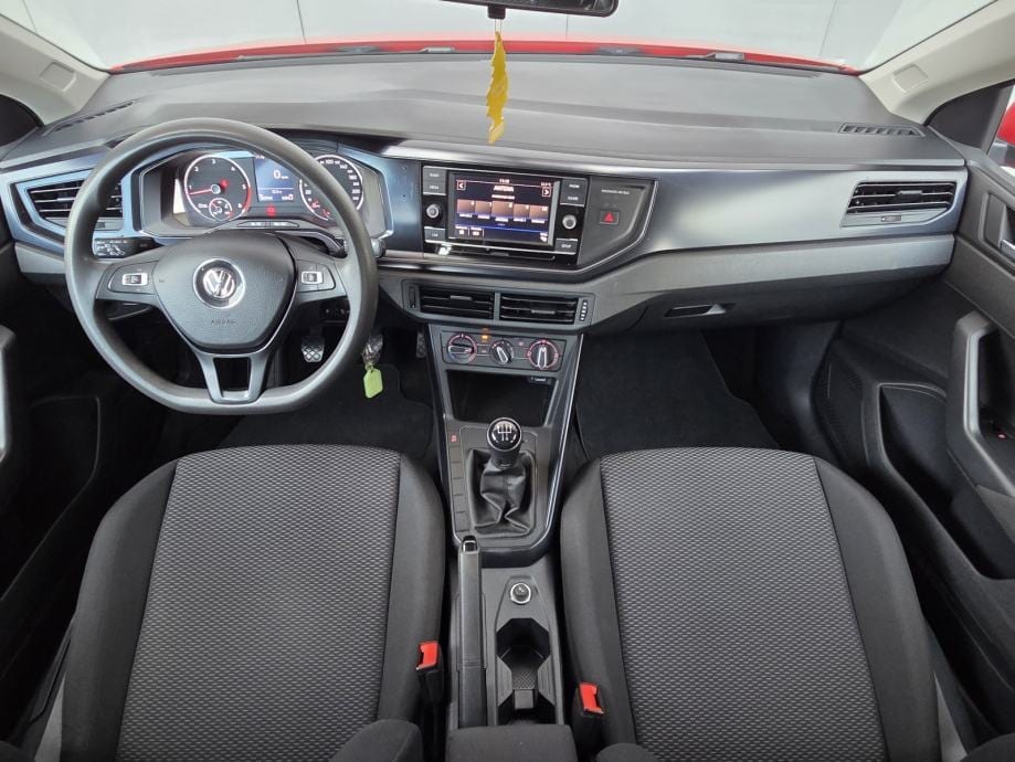 VW Polo 1.6 TDI BMT TRENDLINE,1 VLASNIK, 2018 god. - 27