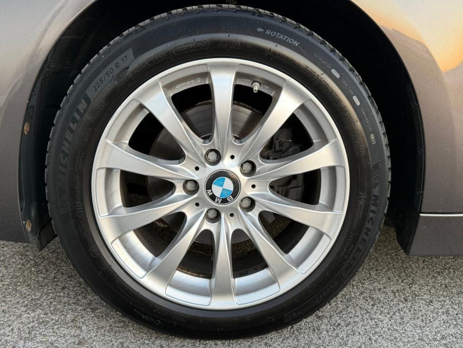 BMW 320 D☆NAVIGACIJA☆DIG.KLIMA☆VELIKI SERVIS☆ALU FELGE☆KOŽA☆, 2012 god. - 9