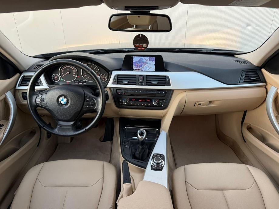 BMW 320 D☆NAVIGACIJA☆DIG.KLIMA☆VELIKI SERVIS☆ALU FELGE☆KOŽA☆, 2012 god. - 10
