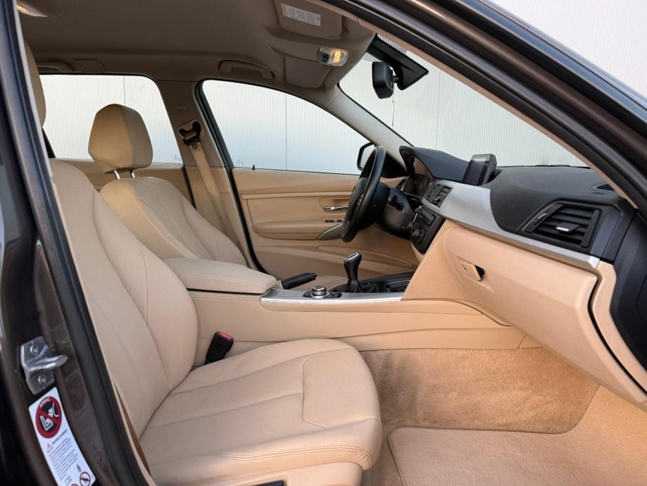 BMW 320 D☆NAVIGACIJA☆DIG.KLIMA☆VELIKI SERVIS☆ALU FELGE☆KOŽA☆, 2012 god. - 12