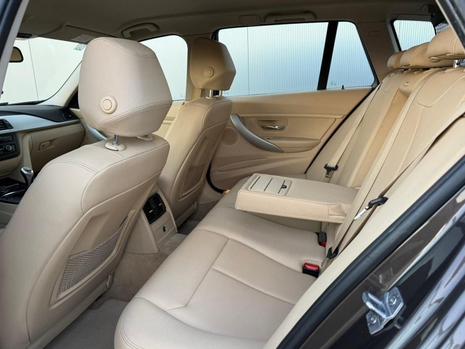BMW 320 D☆NAVIGACIJA☆DIG.KLIMA☆VELIKI SERVIS☆ALU FELGE☆KOŽA☆, 2012 god. - 20